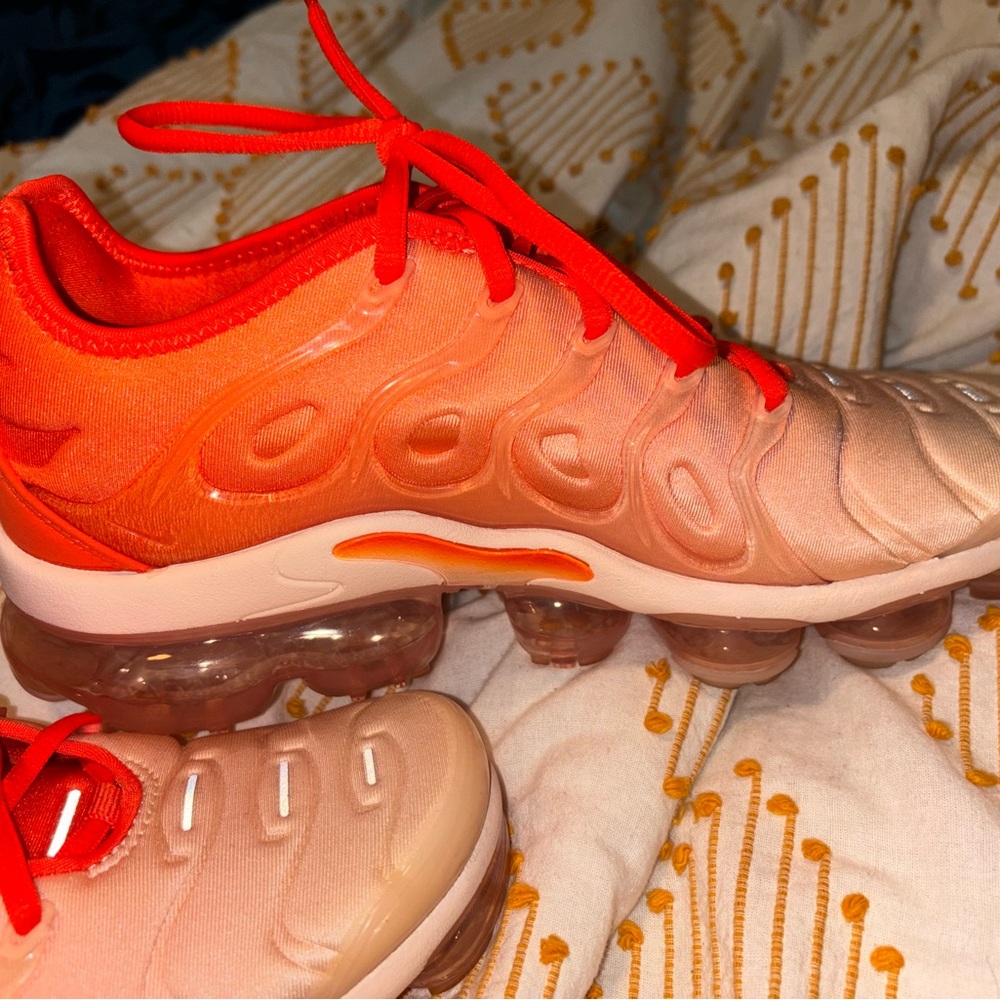 Nike Air VaporMax Plus Red Orange Sneakers